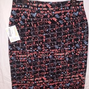 🔥3/$36LulaRoe Cassie Skirt